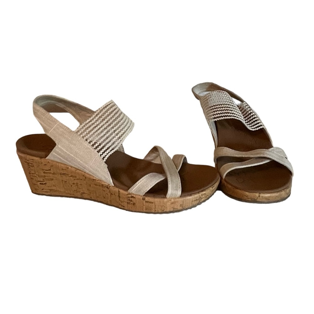 Skechers Beige and Brown Sandals - Picture 2 of 7